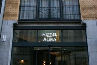 Alma Grand Place Hotel