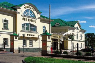 Heliopark Old Estate Hotel
