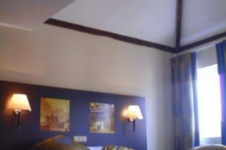 Holland Hotel Epping