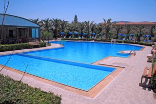 Marinos Beach Hotel-Apartments