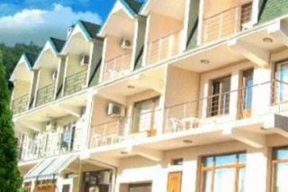 Aks Hotel