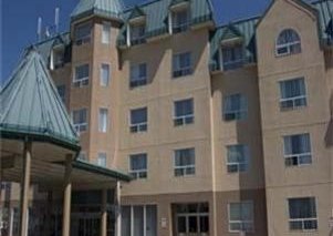 Sawridge Inn  South