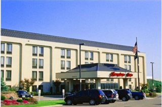 Hampton Inn -South I-90/I-79