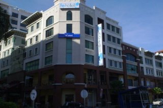 Le Hotel