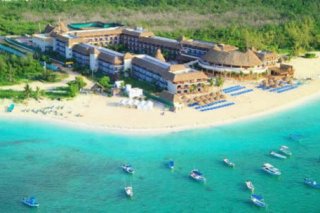 Grand Coco Bay Resort