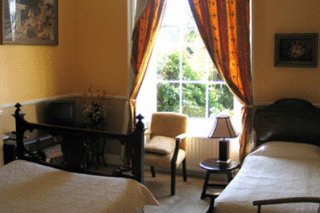 Harveys Guest House