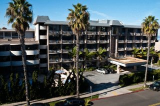 Best Western Inn by the Sea
