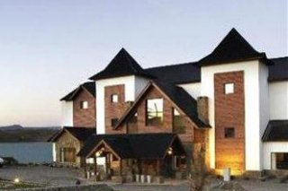 Xelena Deluxe Suites Hotel