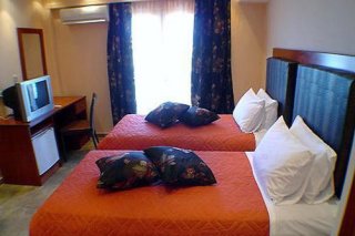 Americana Hotel