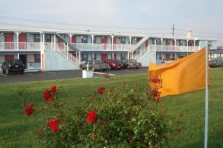 New Sea Breeze Motel