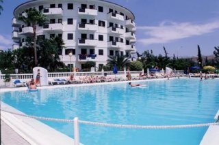 Apartamentos Los Salmones
