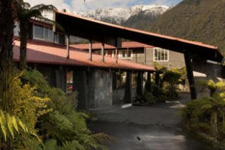 Heartland Hotel Glacier Country