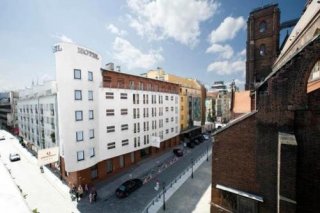 Qubus Hotel