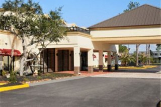 Ramada Houston IAH Airport West
