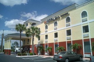 Holiday Inn Express Tampa-Sun City Center