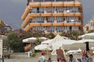 Klas Dom Hotel