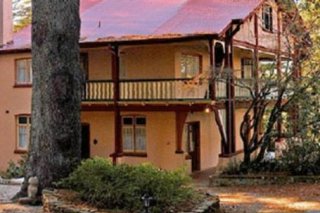 Whispering Pines Chalet and Cottages