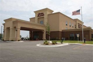 Hampton Inn & Suites -Quad City Int'l Aprt