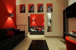 Chroma Hotel