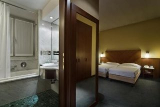UNA Hotel Mediterraneo