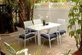 Gigis Resort By The Beach