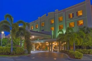 Hampton Inn  Central Airport