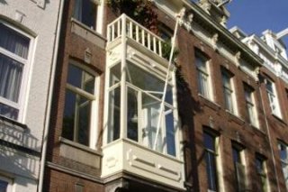 Amstel Corner