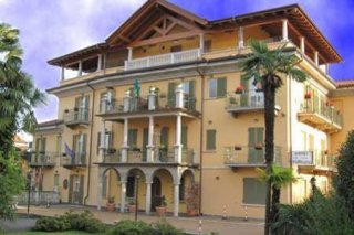 Hotel Villa Azalea