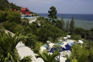 Aquamarine Resort & Villa