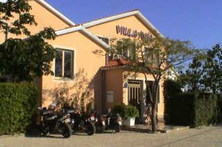 Villa Ana