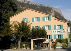 Au Relais de