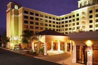 Doubletree Guest Suites  Resort/Convention Center