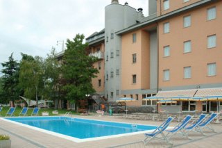 Hotel Embassy
