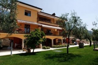 Villa Due Leoni-Residence