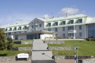 Airport Hotel
