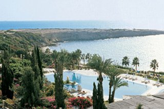 Coral Beach Hotel & Resort Coral Gold Family Plan