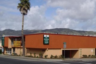 All Seasons Lodge