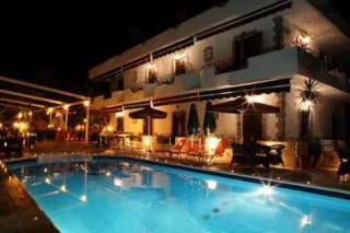 Yianna Hotel