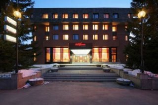 Oktyabrskaya Hotel