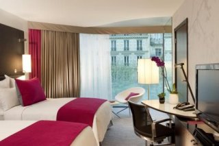 Renaissance  Arc De Triomphe Hotel