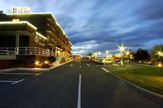 Hotel Azar