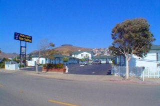 Holland Inn & Suites