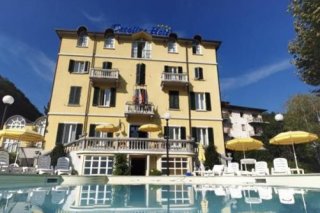Caroline Hotel