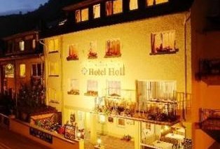 Hotel Holl