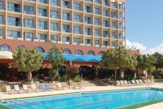 Navarria Hotel
