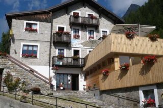 Chalet Stella Alpina-Hotel and Wellness