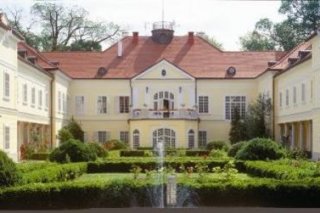 Romantik Hotel Szidónia Manor House