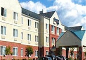 Fairfield Inn and Suites by Marriott Potomac Mills