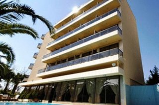 Golden Sun Hotel