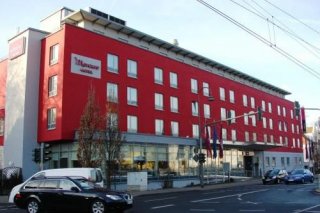 Mercure Hotel  Junkersdorf Am Stadion